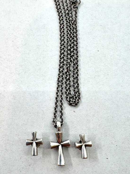 James Avery Jewelry - James Avery Silver Cross Pendant Necklace With Matching Earrings